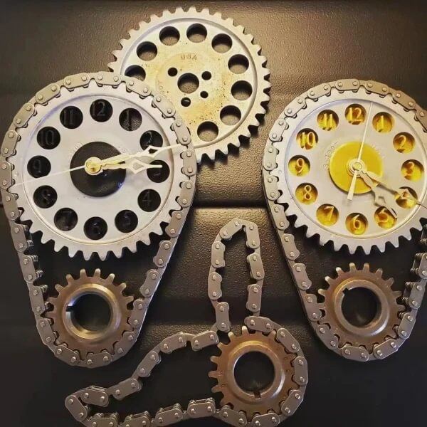 HOT SALE 49% OFF🔥SMALL BLOCK TIMING CHAIN CLOCK