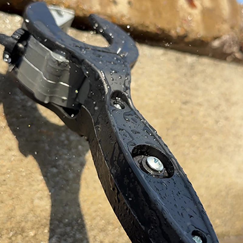 【Over 50,000 Daily Orders Worldwide】💥One-Hand Ratchet-Type Pipe Cutter