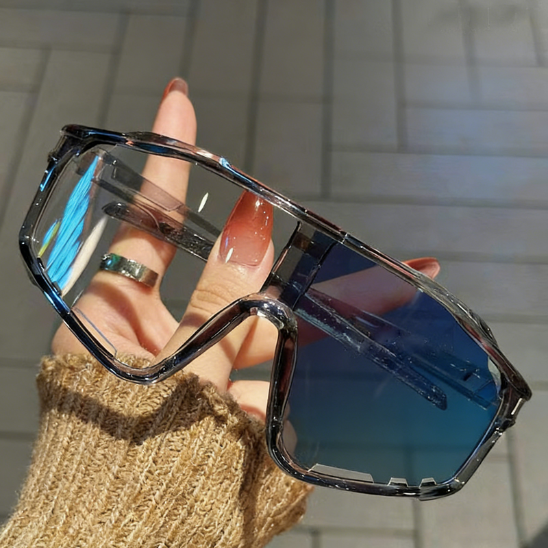 🕶️ 50% OFF NOW! 🚴 Photochromic Sports Glasses – Smart Light Adaptation & Windproof – Panoramic cycling goggles & anti-slip running eyewear 🏃