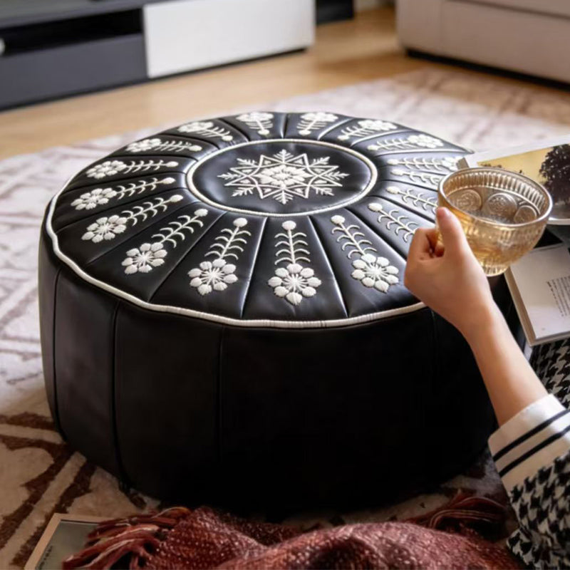 Versatile Round Storage Seat